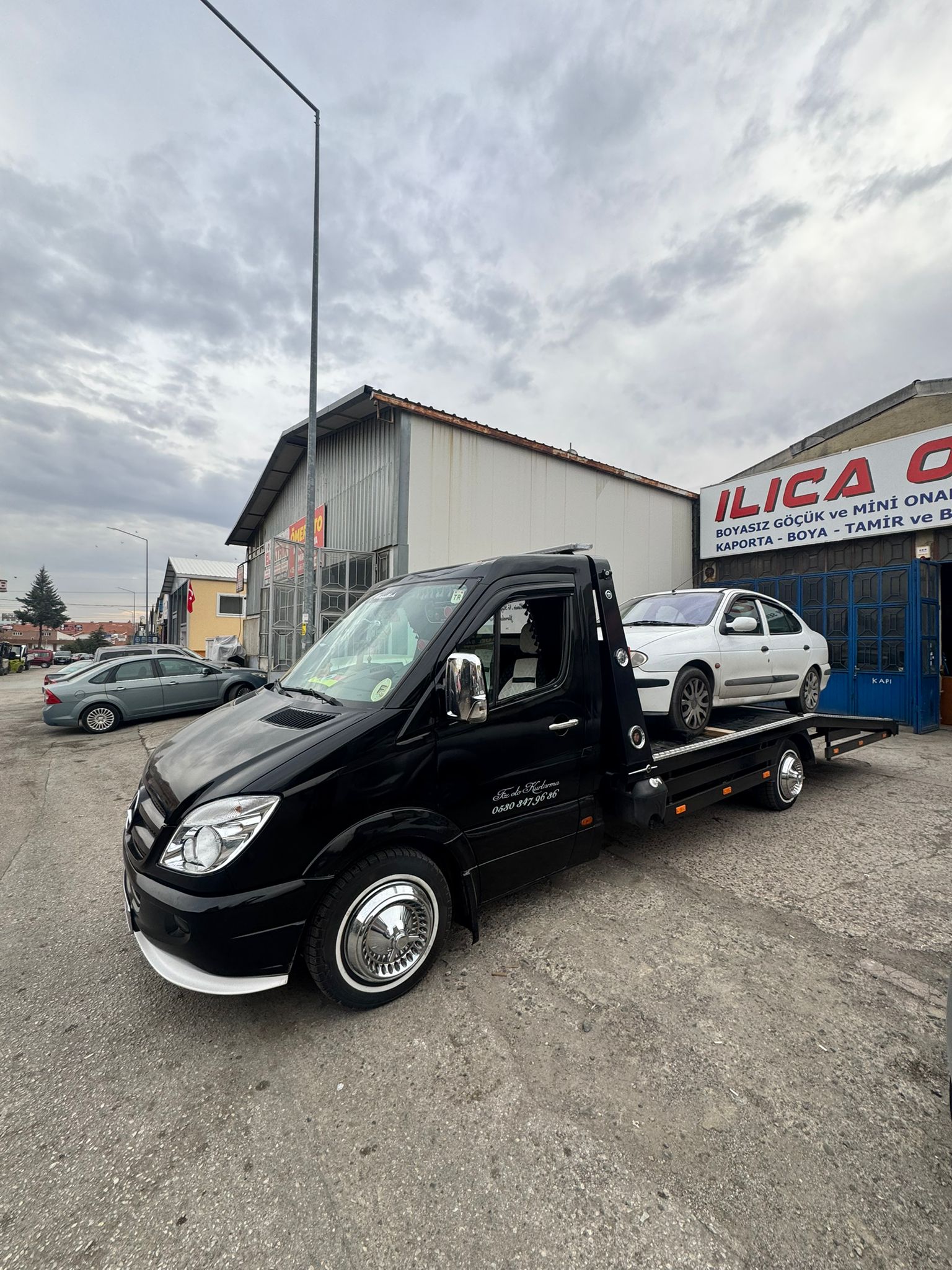 Çankaya Ankara Çekici - Çankaya Çekici Hizmeti - Ankara Çekici Servisi - Son Teknoloji Mercedes Çekici Araçları ve Modern Ekipmanlar